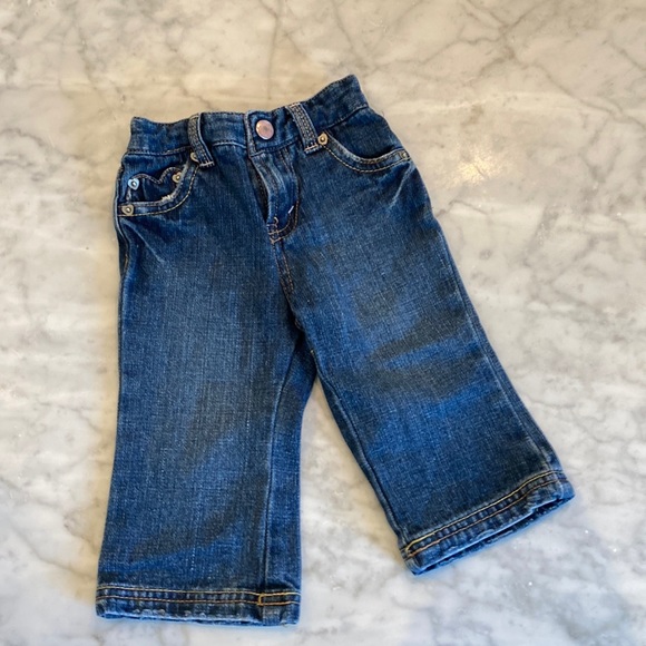 Levi’s Baby Girl Jeans 💕 12m - Picture 2 of 7